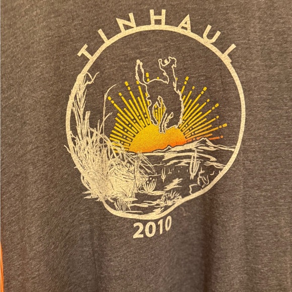 Tin Haul 2010 Graphic T-Shirt - Picture 2 of 6